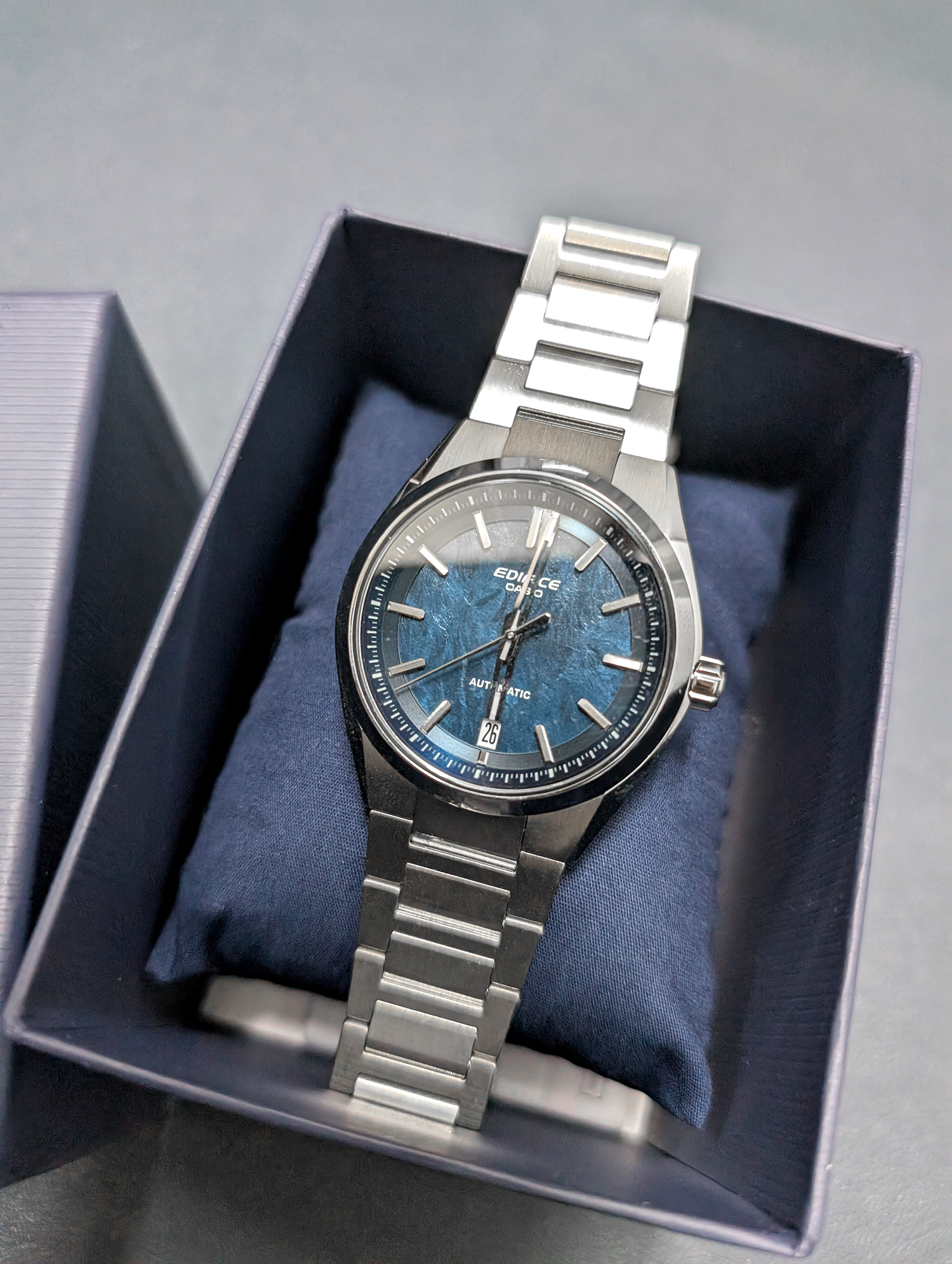 Casio第一支首款機械錶開箱《值得買嗎?》卡西歐.不到一萬買的到 - 第1張圖 CASIO機械錶